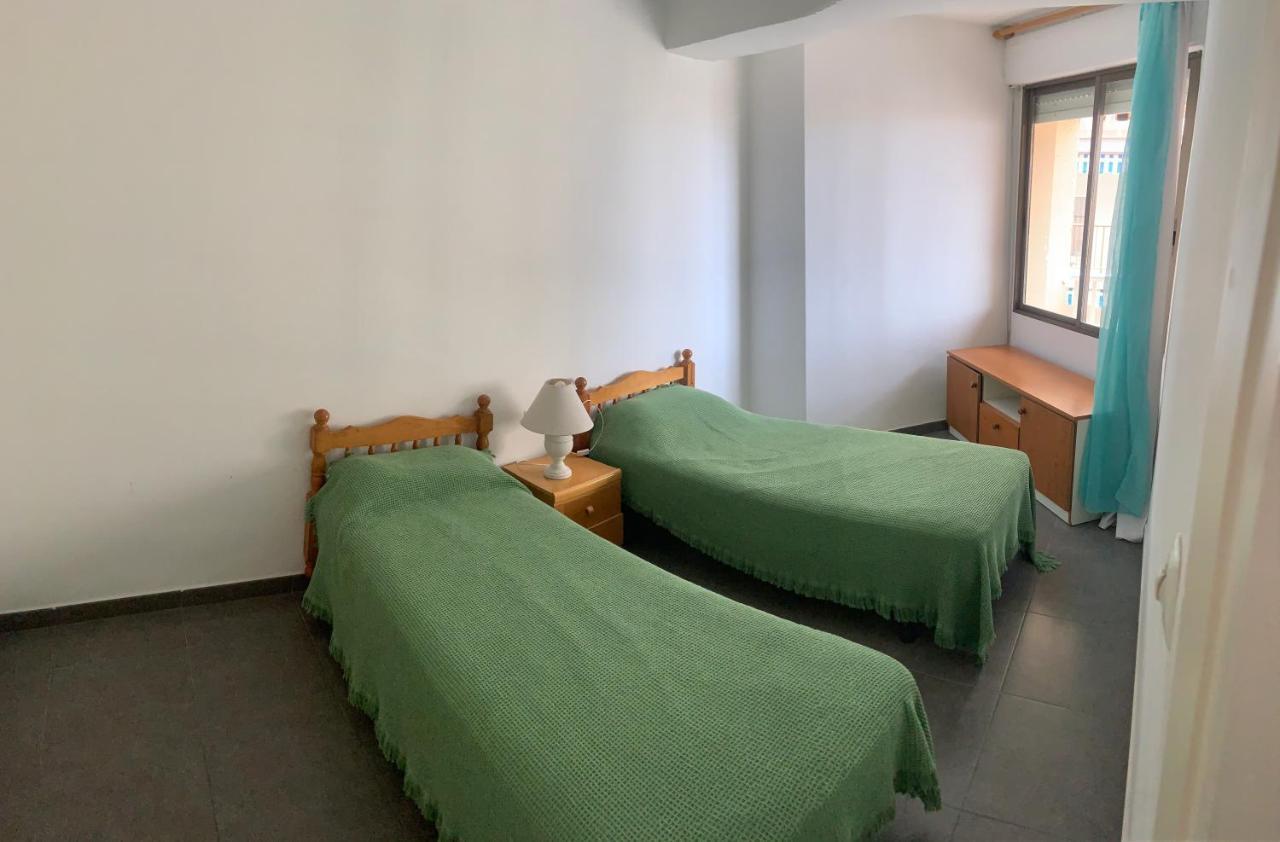 Apartamento Idílico En Primera Linea De Playa Torredembarra Exterior foto